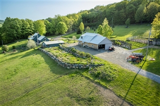 Farm for sale, Lac-Brome