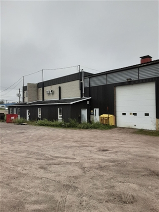 Industrial building for rent, Baie-Comeau