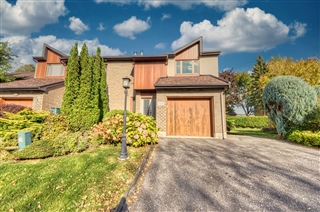 Two or more storey for sale, Brossard