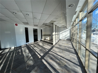 Commercial rental space/Office for rent, Blainville