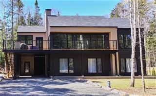 Two or more storey for sale, Saint-Donat