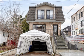 Two or more storey for sale, Laval-des-Rapides