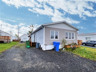 Mobile home for sale, Sept-Îles