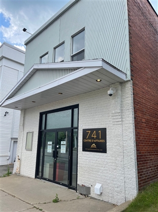 Commercial building/Office for sale, Shawinigan