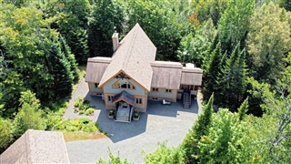 Maison à étages à vendre, Val-des-Lacs